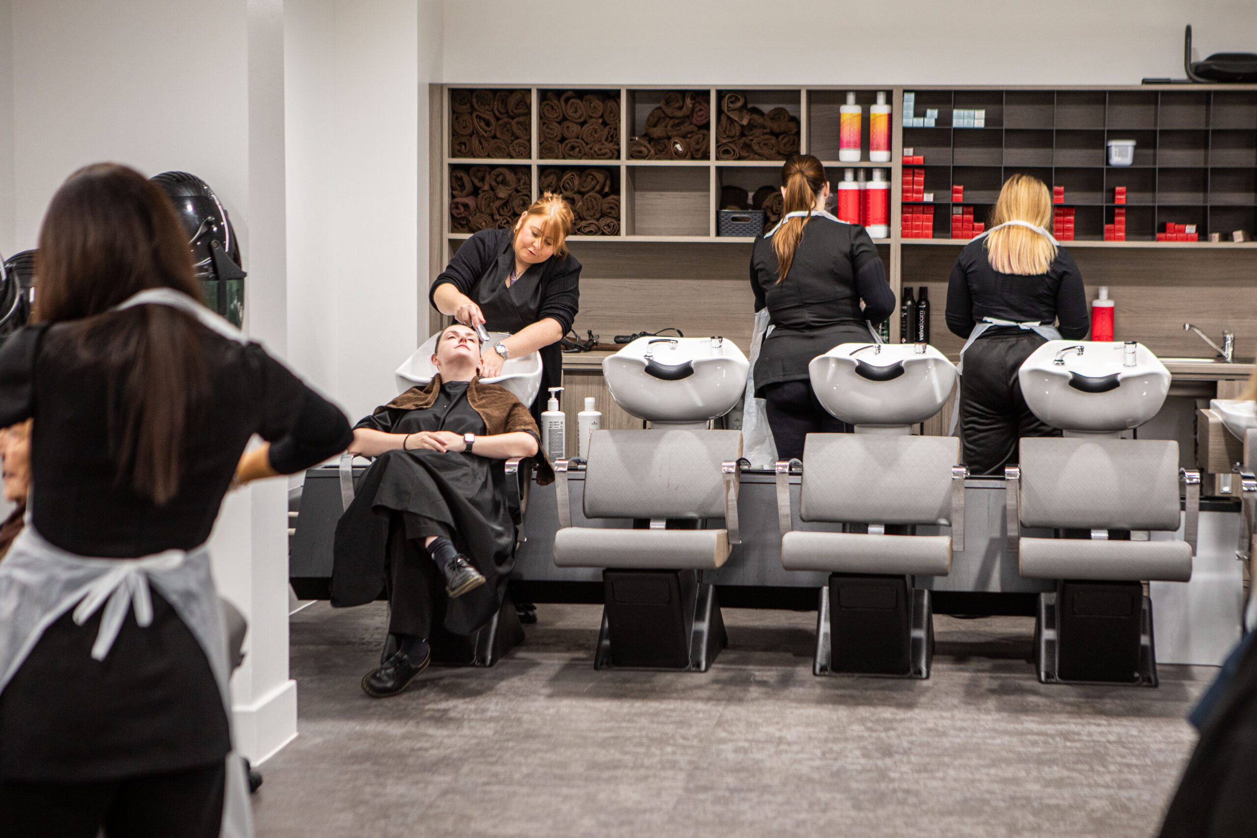 035 CW Hairdressing Young